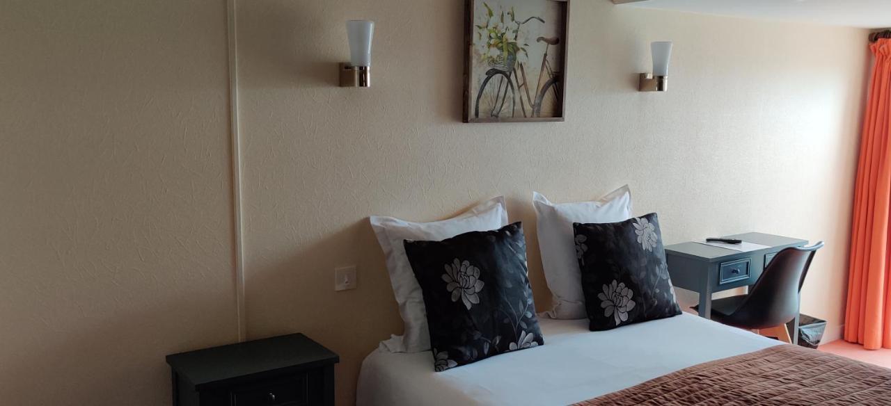 Mont-Dol Hotel Du Tertre מראה חיצוני תמונה